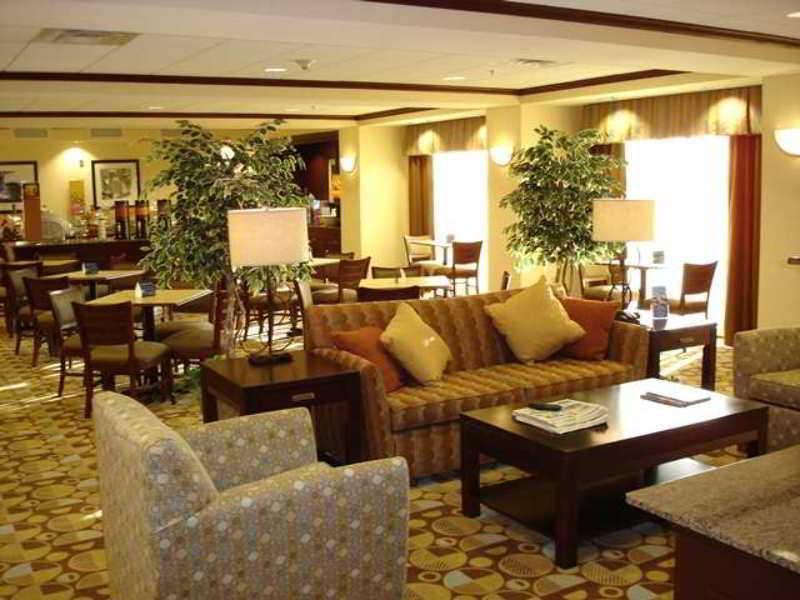 Hampton Inn Гринфилд Ресторан фото